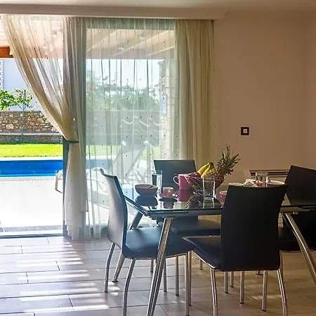 Villa Estrella Lardos