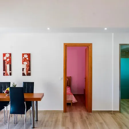 埃斯特雷亚别墅 *